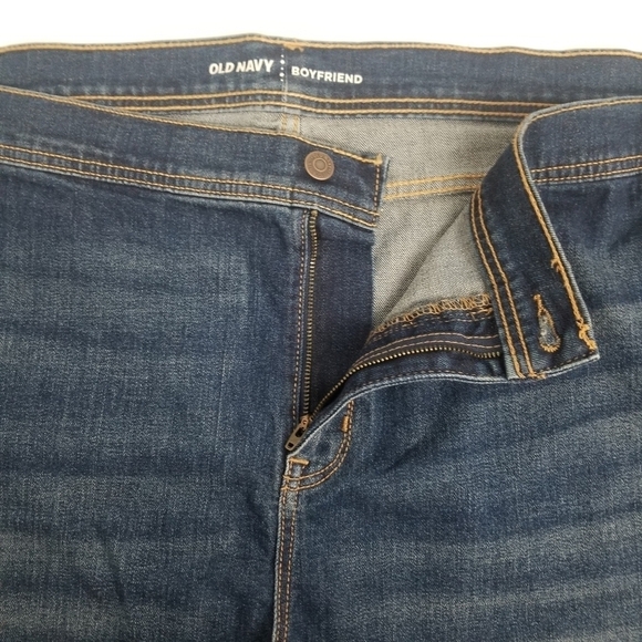 Old Navy Boyfriend Jean Shorts NWT - Picture 5 of 6